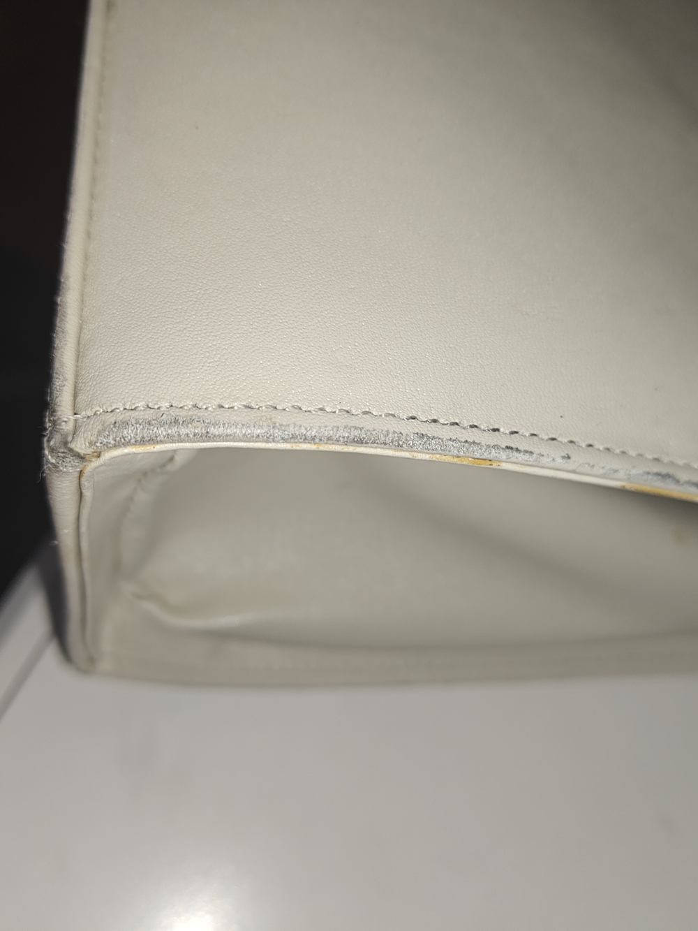 Cream Leather Structured Top-Handle Bag with Gold Turn-Lock - Picture 6 of 9
